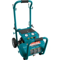 Makita 3-HP Air Compressor - Electric - 5.2-gal. - Teal
