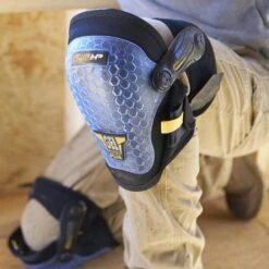 AWP Gel Pro Grip Knee Pads With Comfort Hinge