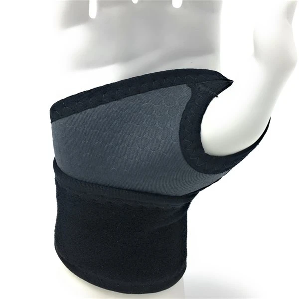 ChampionĀ C-446 Universal Black Wrist Splint - Image 2