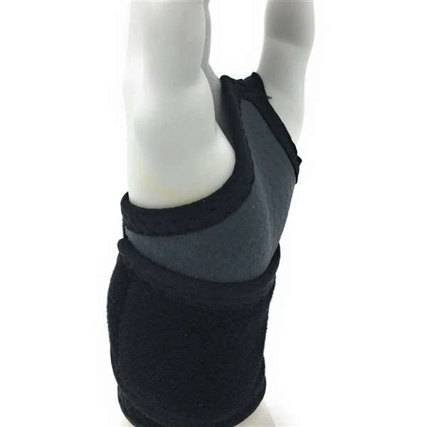 ChampionĀ C-446 Universal Black Wrist Splint - Image 3