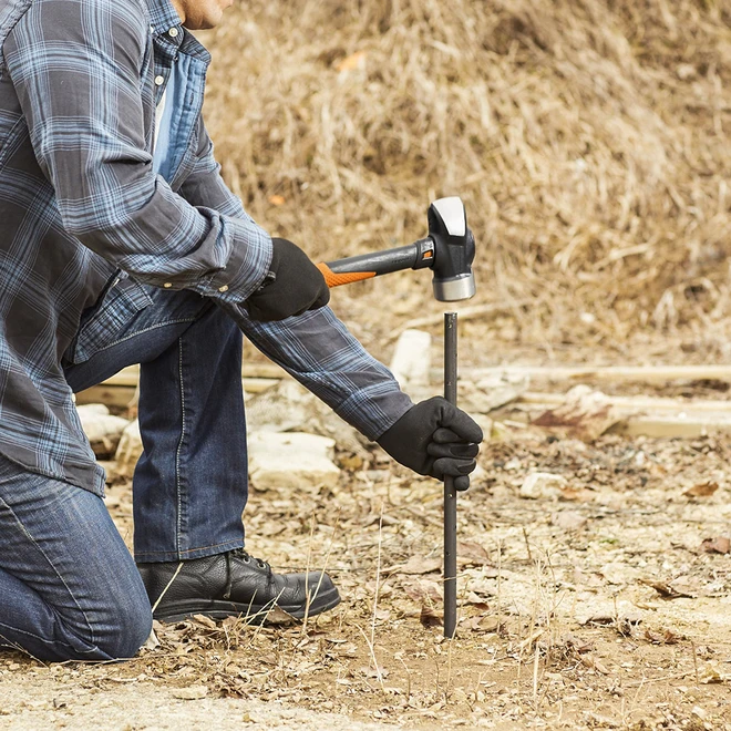 Fiskars Steel Sledge Hammer - 14-in IsoCore Handle - 4-lb - Image 5